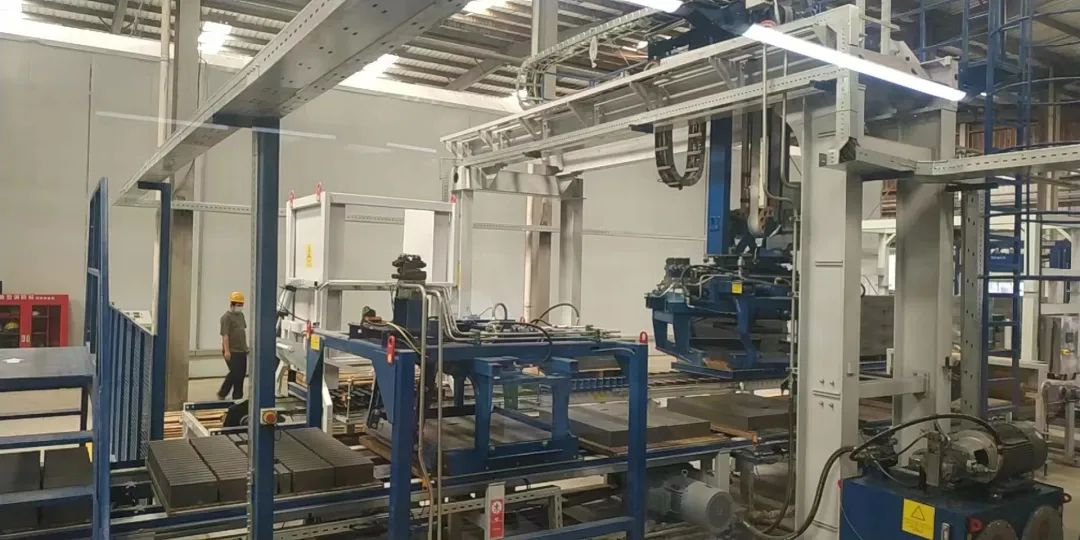 現場直擊丨ZN1200S全自動生態(tài)砌塊生產線進入試生產階段，助力疫情后華中市政建設全速發(fā)展